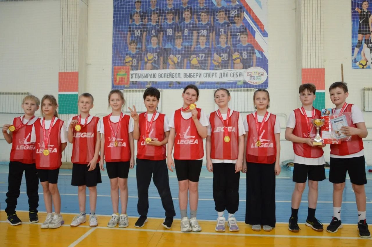 В Твери определили сильнейшие школьные команды по мини-пионерболу В Твери определили сильнейшие школьные команды по мини-пионерболу