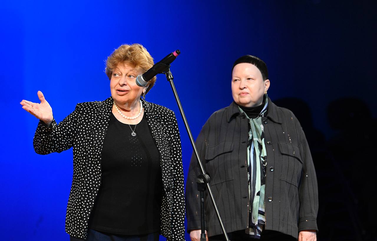 В Тверской областной филармонии в рамках празднования Всемирного дня поэзии состоялось награждение лауреатов V Государственной премии Тверской области имени Андрея Дементьева В Тверской областной филармонии в рамках празднования Всемирного дня поэзии состоялось награждение лауреатов V Государственной премии Тверской области имени Андрея Дементьева