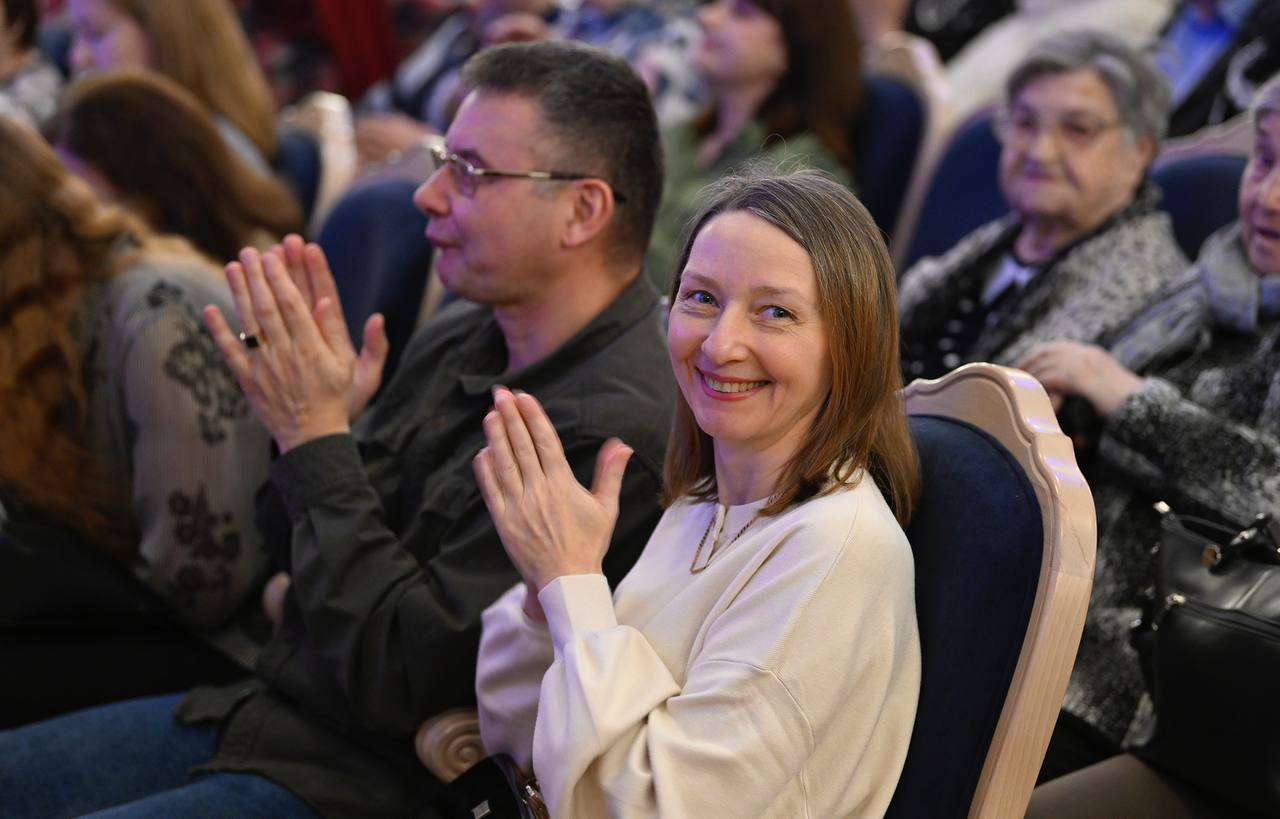 В Тверской областной филармонии в рамках празднования Всемирного дня поэзии состоялось награждение лауреатов V Государственной премии Тверской области имени Андрея Дементьева В Тверской областной филармонии в рамках празднования Всемирного дня поэзии состоялось награждение лауреатов V Государственной премии Тверской области имени Андрея Дементьева