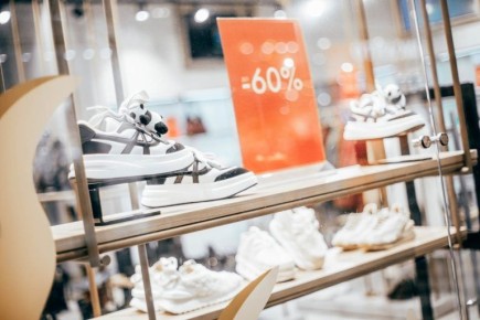 Новые правила вывесок в России: русский язык на первом месте