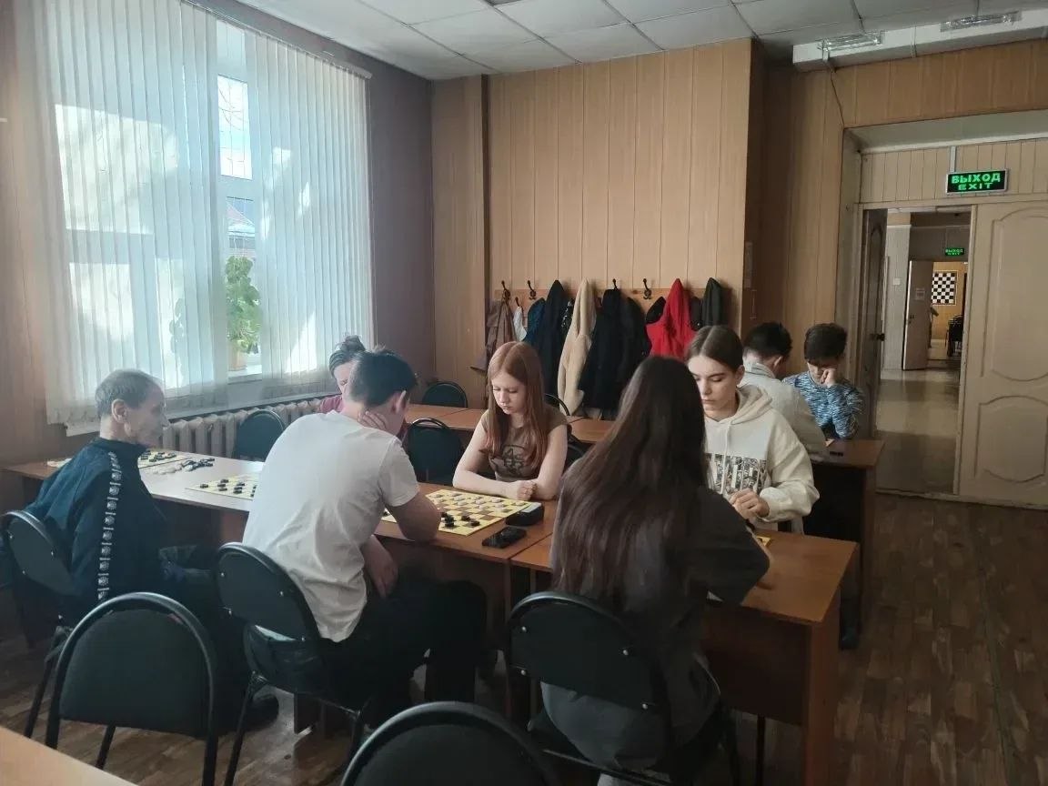 В Твери определили победителей городского первенства по стоклеточным шашкам В Твери определили победителей городского первенства по стоклеточным шашкам