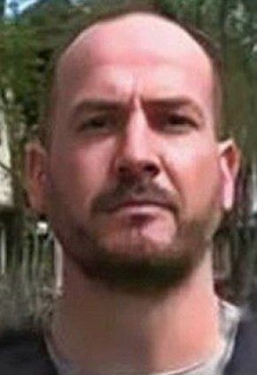 В Тверской области ищут высокого мужчину с усами и бородой