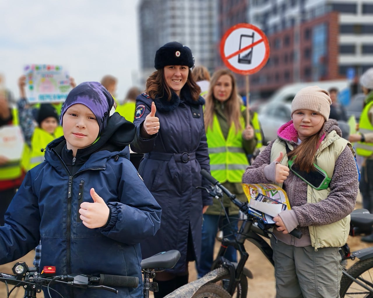 Вместе за безопасность: в преддверии каникул в городе Твери прошел масштабный профилактический рейд Вместе за безопасность: в преддверии каникул в городе Твери прошел масштабный профилактический рейд