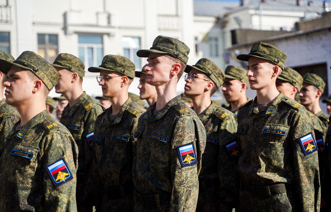 В областной столице на базе военно-учебного центра Тверского государственного технического университета состоялось торжественное открытие учебно-методического центра военно-патриотического воспитания молодежи «Авангард» В областной столице на базе военно-учебного центра Тверского государственного технического университета состоялось торжественное открытие учебно-методического центра военно-патриотического воспитания молодежи «Авангард»