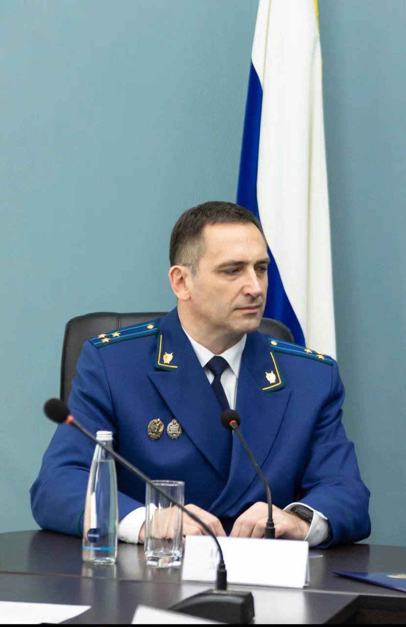 Заместитель Генерального прокурора Российской Федерации представил нового прокурора Тверской области Дениса Назаренко Заместитель Генерального прокурора Российской Федерации представил нового прокурора Тверской области Дениса Назаренко