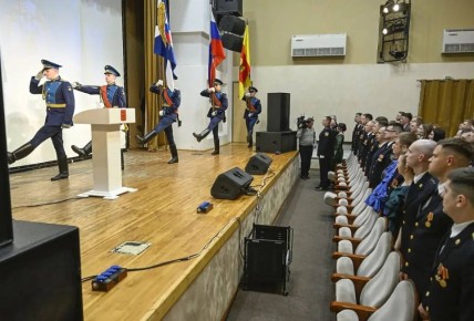 ������� ������� ��������� ����������� � ��������� ������� ����������������� ����� �������� ������� � 90-������ �� ��� �����������