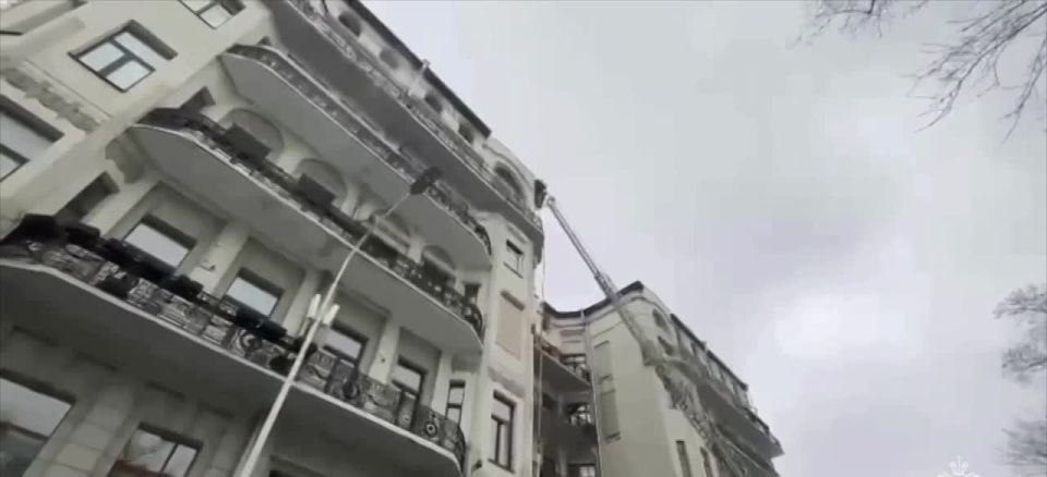 ���������� �������� 2,5 ��� ������ �� ����� � ���������� ���������