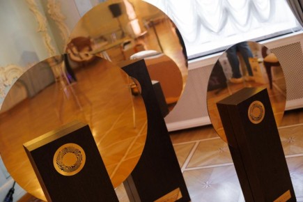 ��������� ��������� ���������-���� ������� � ������������ ������ �������� ���� � ��������� ������� ��������� ��������