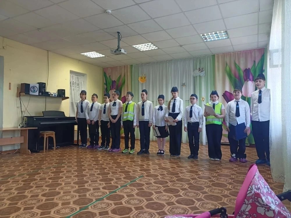 Юные инспекторы СОШ № 21 города Твери провели мероприятие «ЮИД в гостях у дошколят»