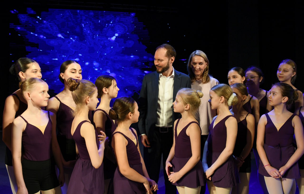 6 апреля глава Тверской области в ходе рабочей поездки в Конаковский округ внепланово посетил детский сад №2 Конаково, по которому поступали обращения жителей о необходимости проведения ремонта, проверил, насколько комфортно... 6 апреля глава Тверской области в ходе рабочей поездки в Конаковский округ внепланово посетил детский сад №2 Конаково, по которому поступали обращения жителей о необходимости проведения ремонта, проверил, насколько комфортно...