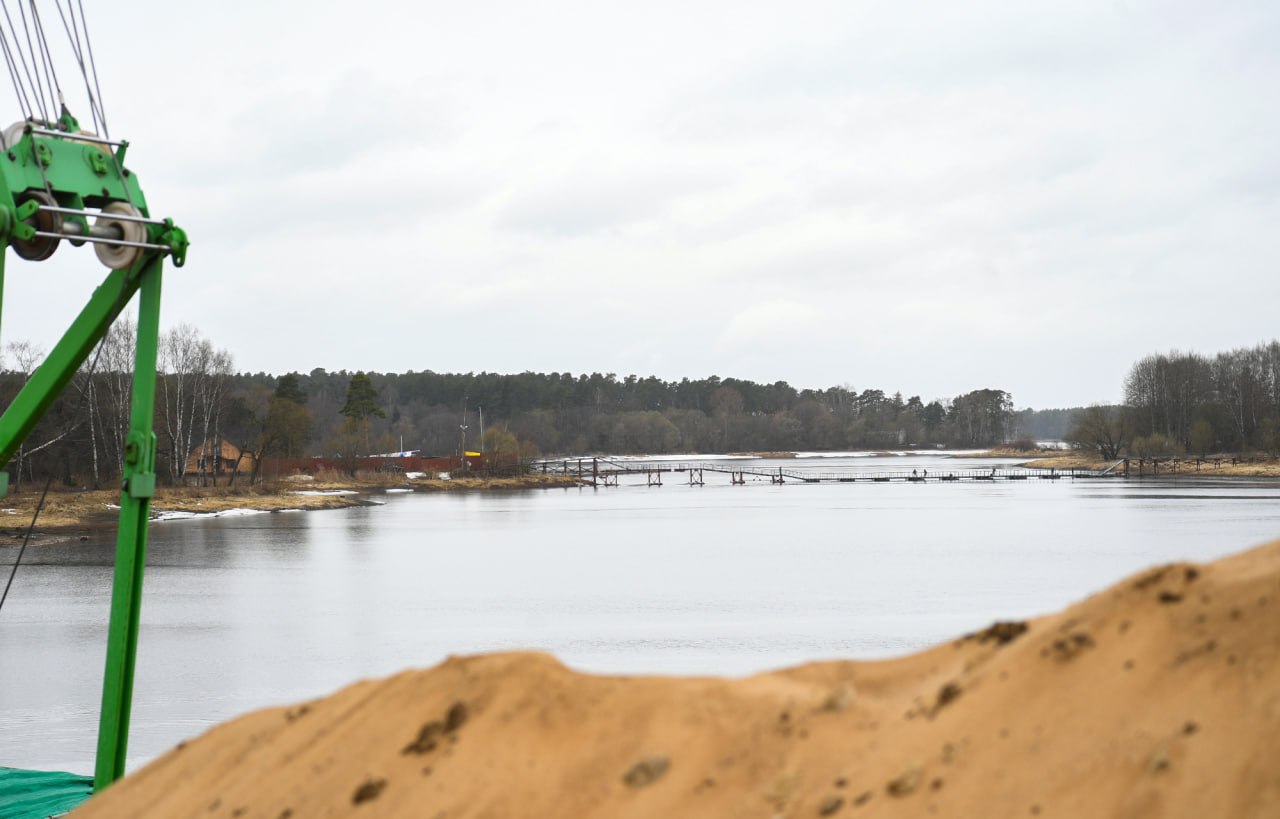 Виталий Королев поручил увеличить темпы реконструкции моста через реку Донховка в Конаковском округе Виталий Королев поручил увеличить темпы реконструкции моста через реку Донховка в Конаковском округе