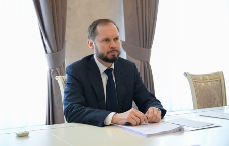 ������� ������� ������ ������� � ������������ ��������� � ��������� ���������