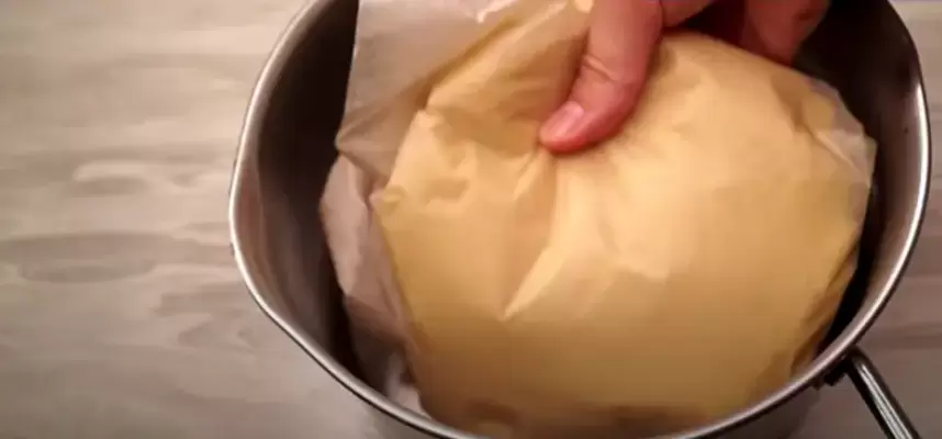 Неизменный помощник на кухне: открываем секреты бумаги для выпечки