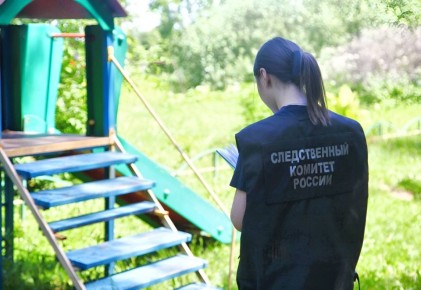 Следователь СК устанавливает обстоятельства гибели мужчины в результате пожара