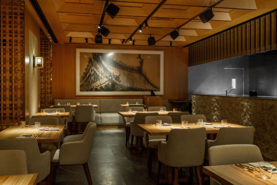 ����������� � ��������� ������������ ��������� ��������� Motto Azabu