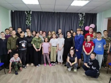 В преддверии праздника Дня Победы в Великой Отечественной войне, в целях патриотического и духовно-нравственного воспитания детей, работники и ветераны прокуратуры Тверской области встретились с воспитанниками...
