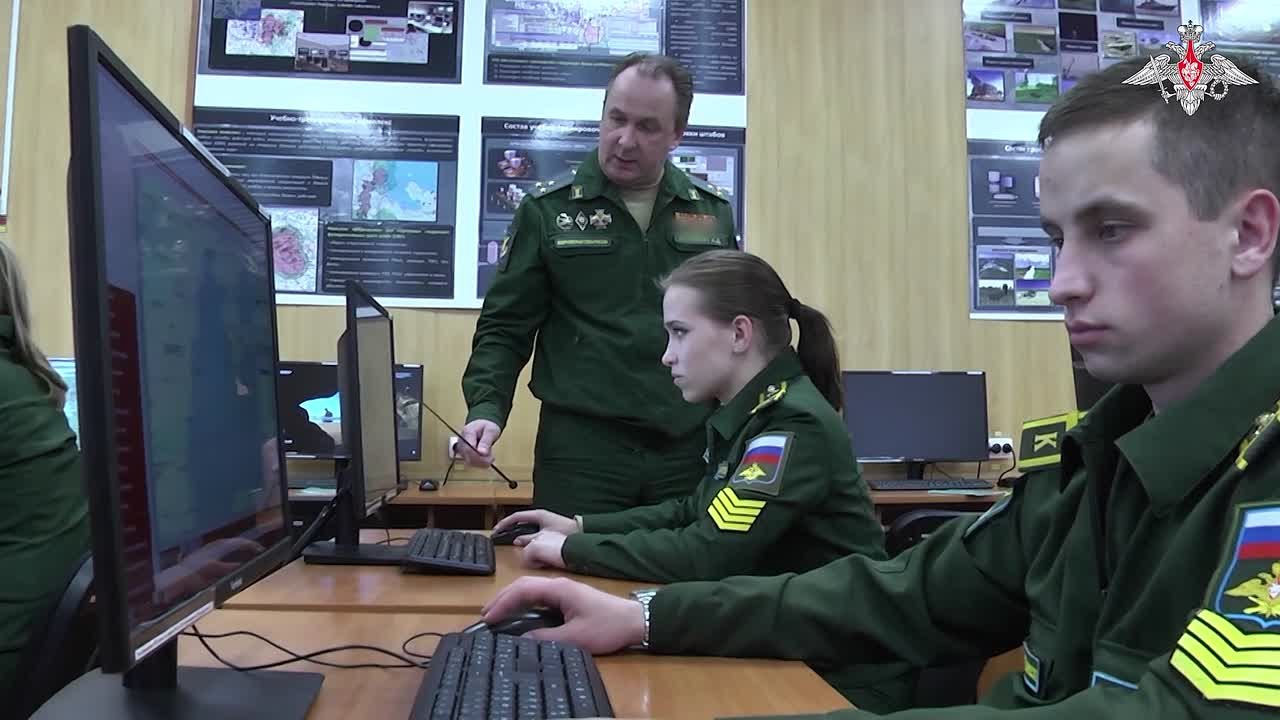 Минобороны России: Твоя дорога ПВО. Сегодня войска противовоздушной обороны отмечают свой профессиональный праздник