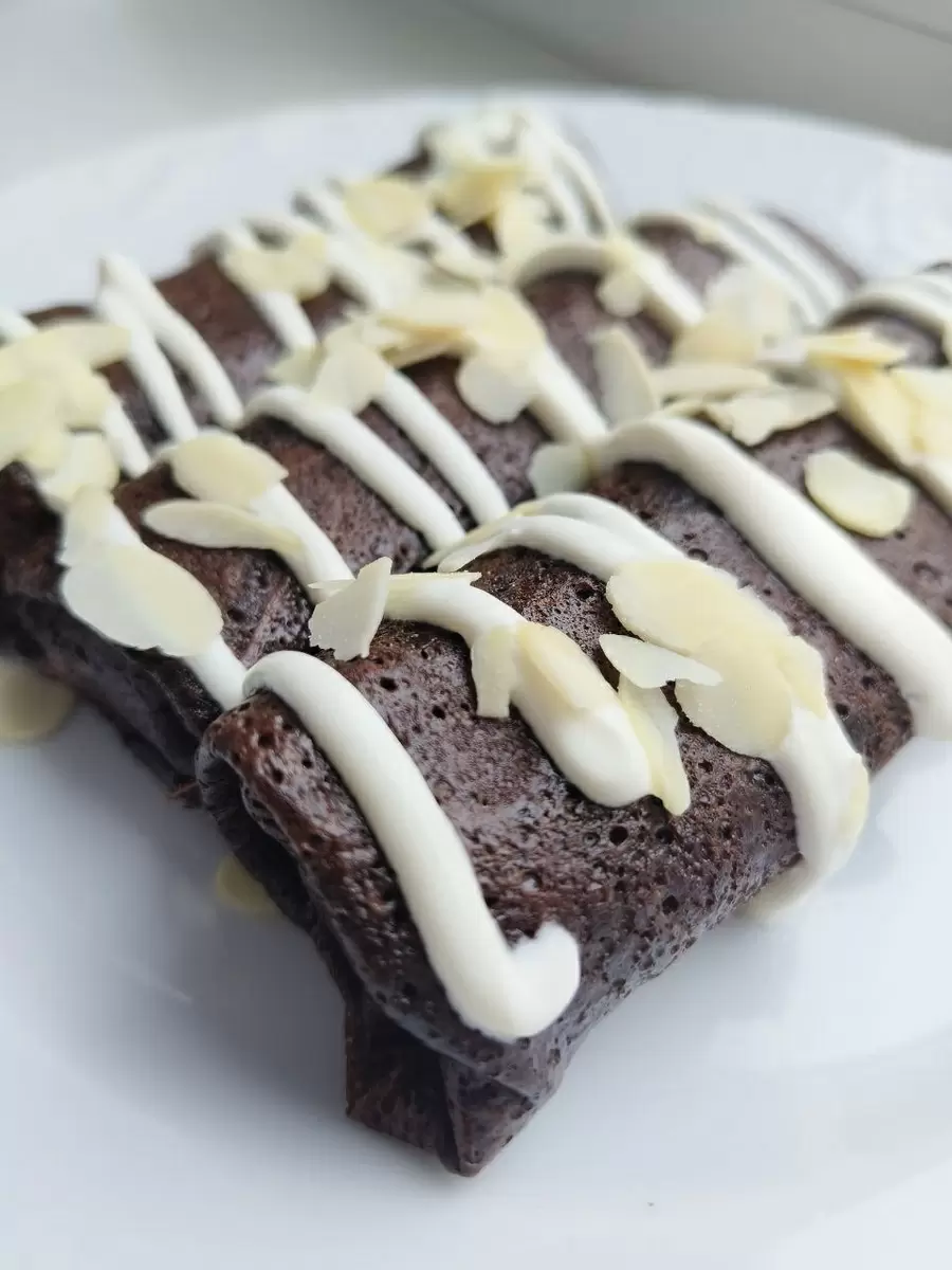 Шоколадные блины: Как кот Луиджи стал гуру дегустации