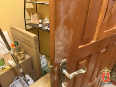 В ОСТАШКОВЕ ИЗ МОНАСТЫРЯ ПОХИТИЛИ ПОЧТИ ПОЛМИЛЛИОНА РУБЛЕЙ