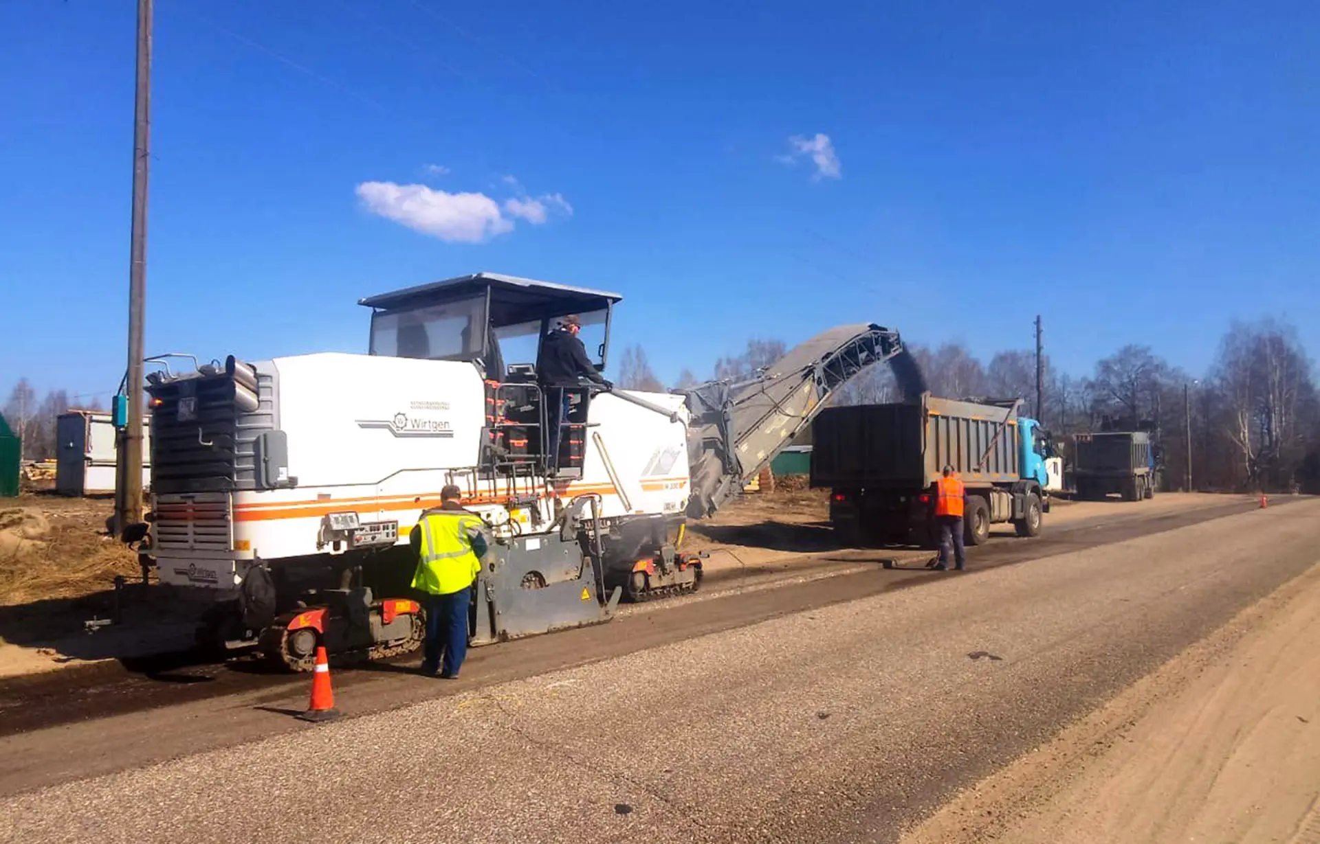 Глава Тверской области Виталий Королев: реализацию инфраструктурных проектов, имеющих высокую значимость для наших граждан, считаю приоритетом, дорожной отрасли будем уделять максимальное внимание