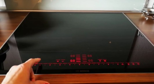 Как выбрать варочную панель: стоит ли платить за излишества?