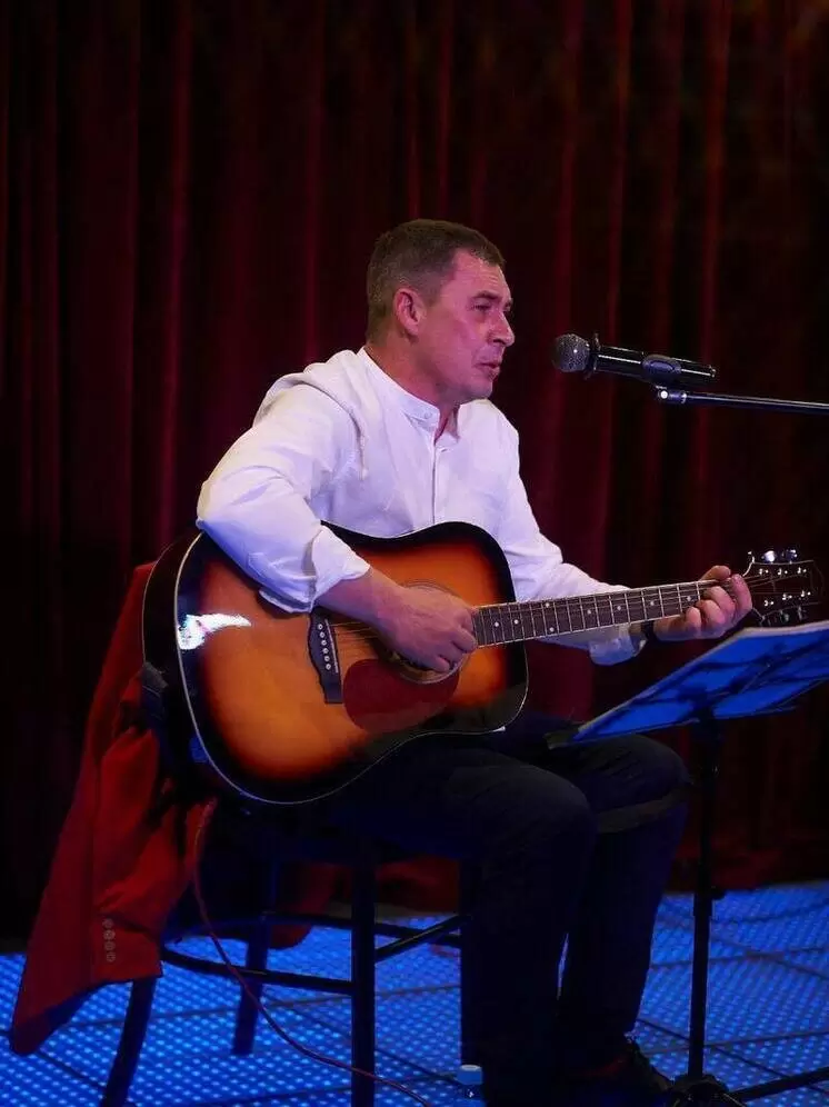 Стас Апрельский из Новосибирска покорит «Конфетку» на ТНТ