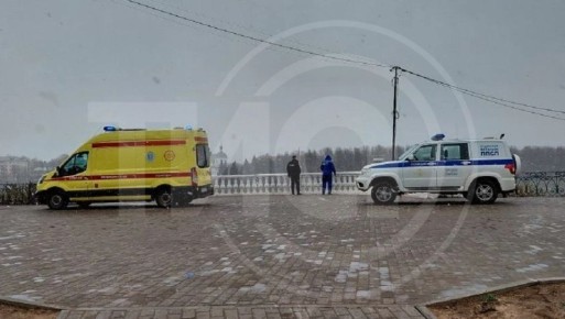 � ������ ����� ������ �������, ����������� � �����