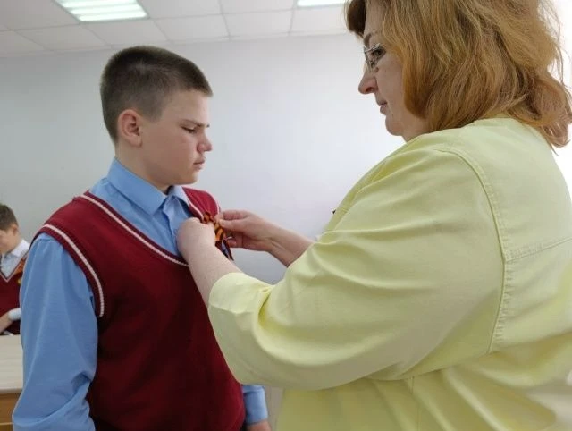 Цикл мероприятий, приуроченных ко Дню Великой Победы, провели автоинспекторы в школах Удомельского муниципального округа Цикл мероприятий, приуроченных ко Дню Великой Победы, провели автоинспекторы в школах Удомельского муниципального округа