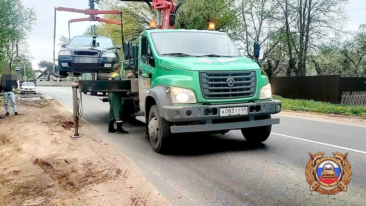 В период с 04 по 10 мая на территории г. Твери проведено профилактическое мероприятие «Водитель без права управления», в ходе которого было выявлено 13 водителей не имеющих водительского удостоверения и 5 водителей, ранее...