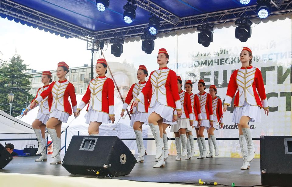 В городе Конаково Тверской области прошел VII гастрономический фестиваль «Верещагин СЫРФЕСТ 2026» В городе Конаково Тверской области прошел VII гастрономический фестиваль «Верещагин СЫРФЕСТ 2026»
