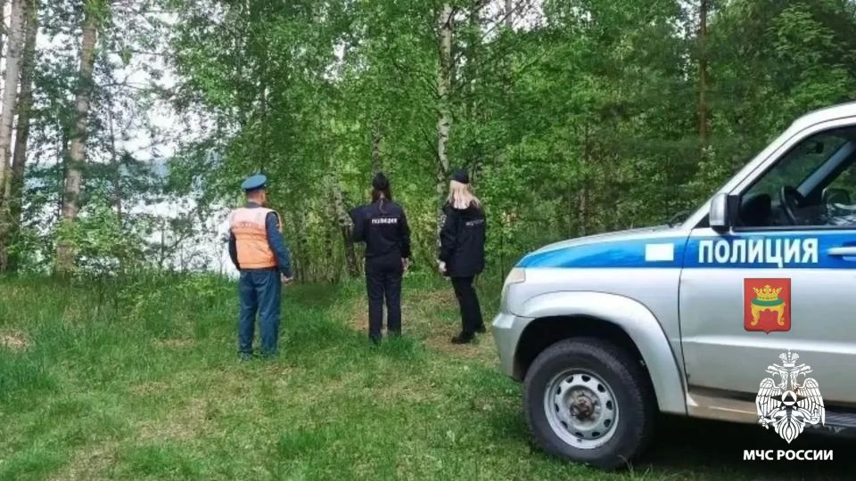 Гибель на воде. Сегодня сотрудниками ГИМС МЧС России из Живенского ручья в Весьегонске было извлечено тело мужчины и передано сотрудникам полиции