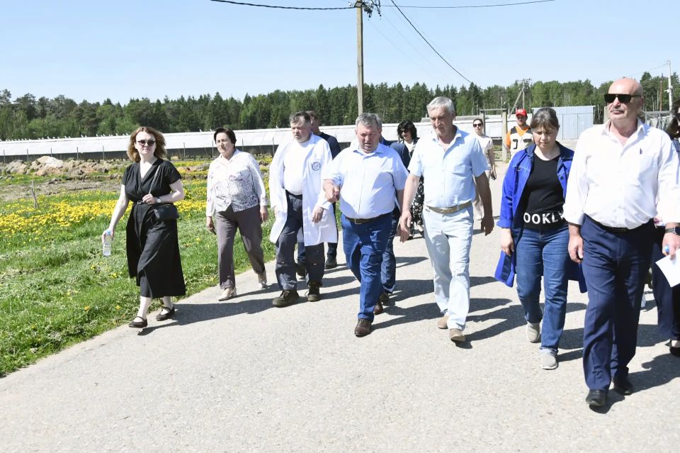 Комитет по аграрной политике и природопользованию под председательством Александра Кушнарева обсудил текущее состояние и будущее пушного звероводства в регионе Комитет по аграрной политике и природопользованию под председательством Александра Кушнарева обсудил текущее состояние и будущее пушного звероводства в регионе