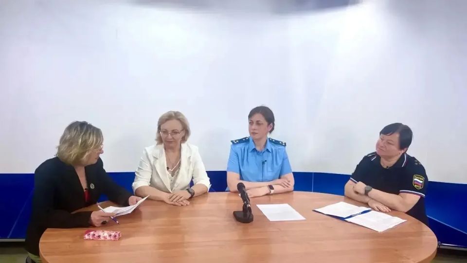 Сегодня в программе «Тема дня» на телеканале «Тверской проспект» обсудили защиту детей и профилактику преступности