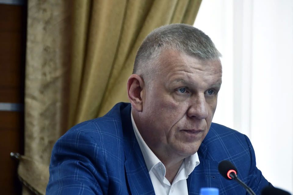 20 мая Станислав Петрушенко провёл очередное заседание постоянного комитета Законодательного Собрания по транспорту и жилищно-коммунальному комплексу 20 мая Станислав Петрушенко провёл очередное заседание постоянного комитета Законодательного Собрания по транспорту и жилищно-коммунальному комплексу