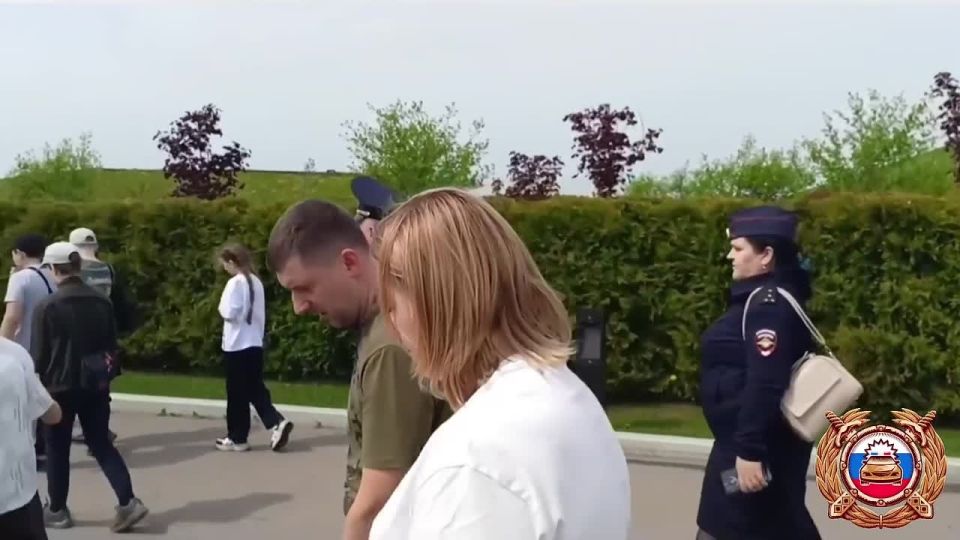 В рамках мероприятия «Безопасные каникулы» сотрудники Госавтоинспекции организовали пропагандистское мероприятие «Безопасное лето»