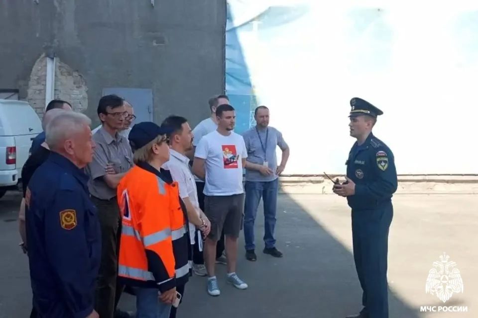 В Тверской области прошли совместные учения пожарно-спасательных подразделений и филиала РТРС «Тверской ОРТПЦ» В Тверской области прошли совместные учения пожарно-спасательных подразделений и филиала РТРС «Тверской ОРТПЦ»