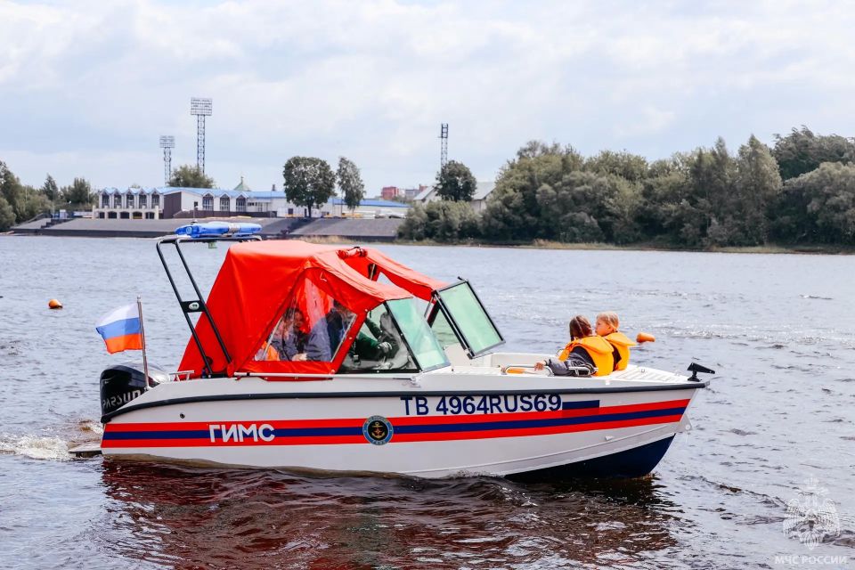 День открытых двeрей в тверском инспекторском oтделении Центра ГИМС День открытых двeрей в тверском инспекторском oтделении Центра ГИМС