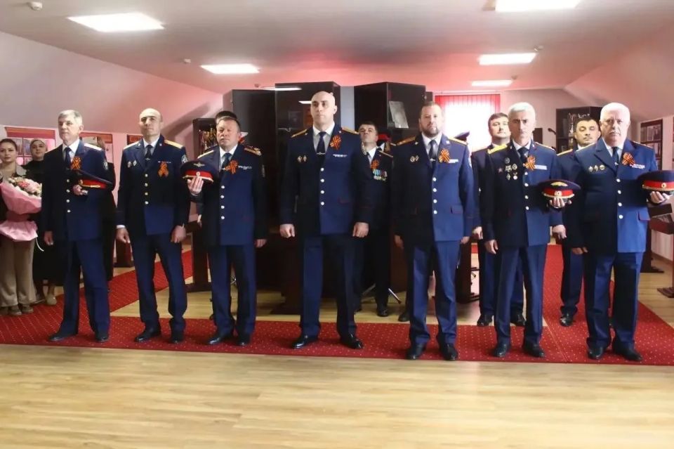 При участии председателя Кабардино-Балкарской региональной общественной организации «Союз ветеранов следствия» Анзора Тлостанбиевича Тлепшева состоялась церемония принятия присяги кадетами При участии председателя Кабардино-Балкарской региональной общественной организации «Союз ветеранов следствия» Анзора Тлостанбиевича Тлепшева состоялась церемония принятия присяги кадетами