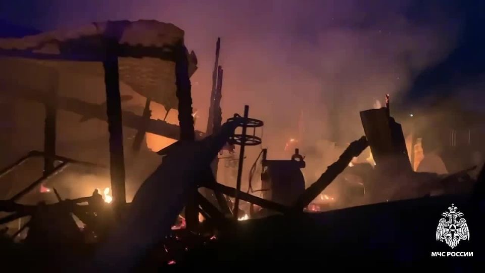 Вчера вечером произошло возгорание дачного дома в деревне Бочурино Удомельского МО