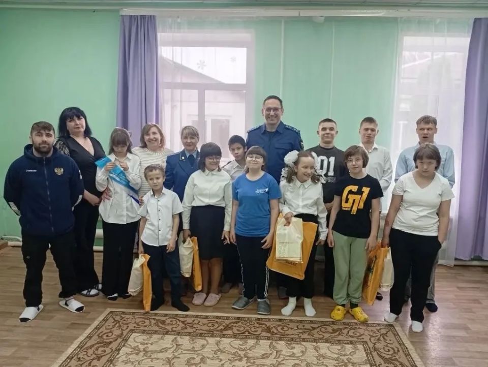 Прокурор Тверской области Денис Назаренко посетил с рабочим визитом Калязинский муниципальный округ Прокурор Тверской области Денис Назаренко посетил с рабочим визитом Калязинский муниципальный округ