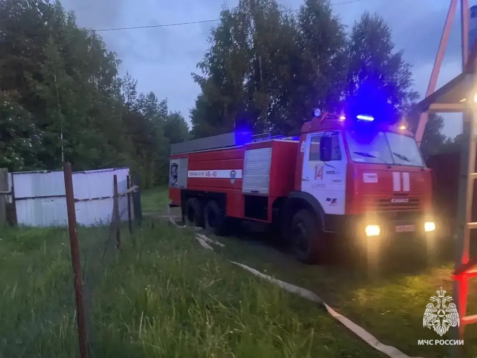 Вчера вечером произошло возгорание дачного дома в деревне Бочурино Удомельского МО Вчера вечером произошло возгорание дачного дома в деревне Бочурино Удомельского МО