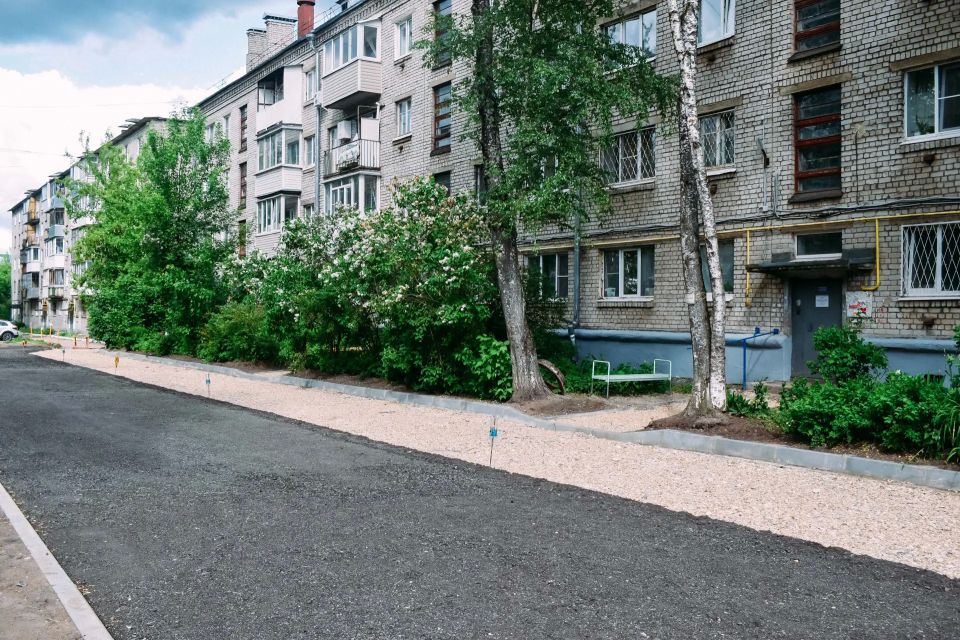 Тверские дворы благоустраивают по Программе поддержки местных инициатив Тверские дворы благоустраивают по Программе поддержки местных инициатив