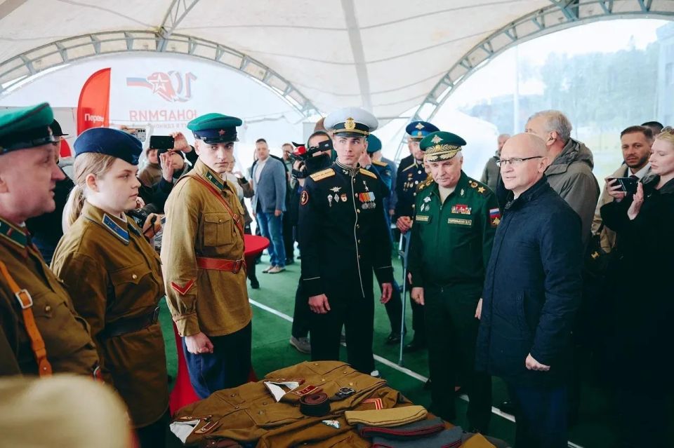 Минобороны России: Всероссийский форум «ЮНАРМИЯ» – 10 лет в едином строю» состоялся на базе центра военно-патриотического воспитания молодежи «Авангард» Минобороны России: Всероссийский форум «ЮНАРМИЯ» – 10 лет в едином строю» состоялся на базе центра военно-патриотического воспитания молодежи «Авангард»