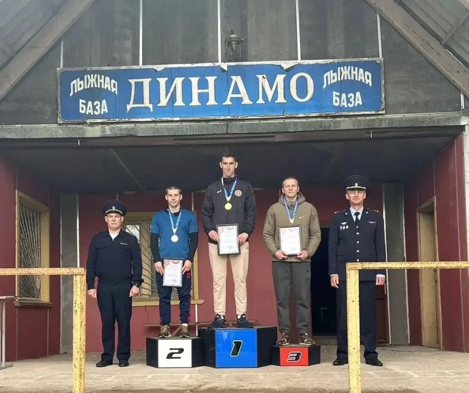 ТВЕРСКИЕ ПОЛИЦЕЙСКИЕ ПРОБЕЖАЛИ ЛЕГКОАТЛЕТИЧЕСКИЙ КРОСС ТВЕРСКИЕ ПОЛИЦЕЙСКИЕ ПРОБЕЖАЛИ ЛЕГКОАТЛЕТИЧЕСКИЙ КРОСС