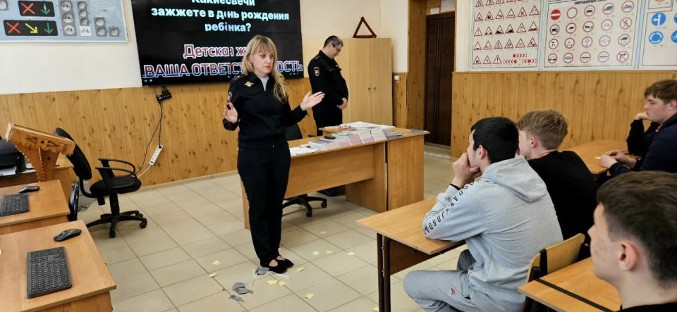 В Западной Двине состоялся краш-курс «Мечты должны сбываться» В Западной Двине состоялся краш-курс «Мечты должны сбываться»