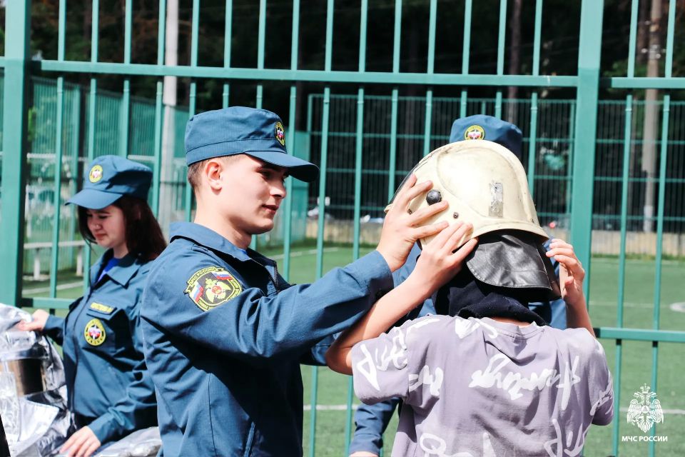 Праздник мужества и детства: силовые ведомства Тверской области подарили детям яркий День защиты детей Праздник мужества и детства: силовые ведомства Тверской области подарили детям яркий День защиты детей