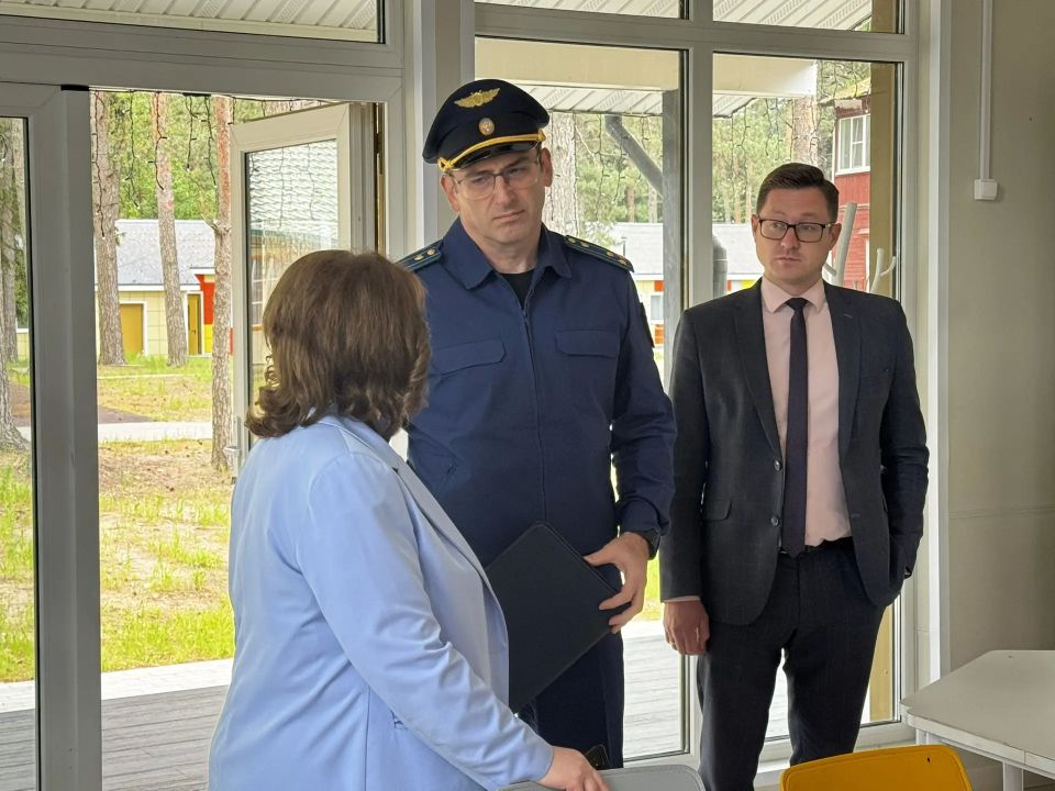 Сегодня, 1 июня, в День защиты детей, прокурор Тверской области Денис Назаренко посетил МОУ ДО детский оздоровительно-образовательный лагерь "Спутник" Сегодня, 1 июня, в День защиты детей, прокурор Тверской области Денис Назаренко посетил МОУ ДО детский оздоровительно-образовательный лагерь "Спутник"