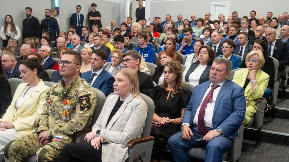 В мультимедийном парке «Россия — моя история» состоялся региональный отчётный форум по итогам реализации Народной программы партии «Единая Россия» «Есть результат!» В мультимедийном парке «Россия — моя история» состоялся региональный отчётный форум по итогам реализации Народной программы партии «Единая Россия» «Есть результат!»