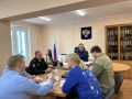 В рамках рабочей поездки в Конаковский муниципальный округ прокурор Тверской области Денис Назаренко официально представил назначенного межрайонного прокурора, а также провел личный прием граждан