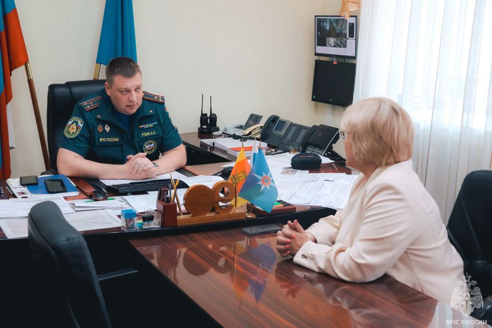 В Главном управлении МЧС России по Тверской области состоялась встреча с руководителем регионального Министерства здравоохранения